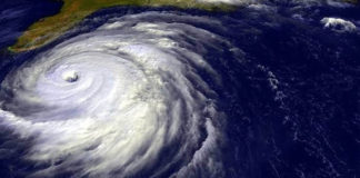 ഷഹീൻ ചുഴലിക്കാറ്റ്; ഖുറും വാണിജ്യ ജില്ല അടച്ചു