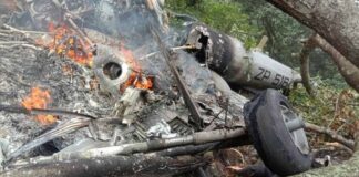 സംയുക്ത സൈനിക മേധാവി ബിപിന് റാവത്തും സംഘവും സഞ്ചരിച്ച ഹെലിക്കോപ്ടര് ഊട്ടിക്കടുത്ത് കൂനൂരിൽ തകര്ന്നു വീണു : 5 പേർ മരിച്ചു