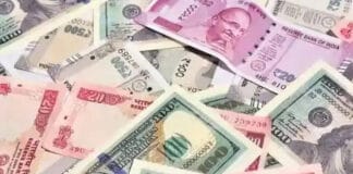 നാട്ടിലേക്ക് പണം അയക്കുന്നവരുടെ ശ്രദ്ധയ്ക്ക് ; ഒമാൻ റിയാലിന് ഉയർന്ന മൂല്യം