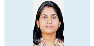 മസ്കറ്റിൽ ജോലിക്കിടെ മലയാളി നഴ്സ് മരിച്ചു