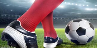 ലോകകപ്പിന് മുന്നോടിയായി ഒമാൻ എയർ മാച്ച് ഡേ ഷട്ടിൽ വിമാനങ്ങൾ പറന്നുയരാൻ തയ്യറെടുക്കുന്നു