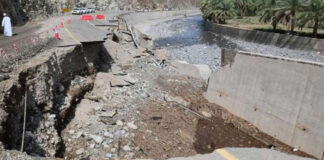 കനത്ത മഴയിൽ തകർന്ന റോഡ് നന്നാക്കാൻ നിർദേശം നൽകി ഒമാൻ സുൽത്താൻ