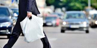 ഒമാനിൽ പ്ലാസ്റ്റിക് ബാഗുകൾ ഇറക്കുമതി ചെയ്താൽ വൻ പിഴ