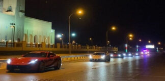 മുസന്ദത്തിൽ ടൂറിസം പ്രോത്സാഹിപ്പിച്ച് സൂപ്പർ കാർസ് ടീം