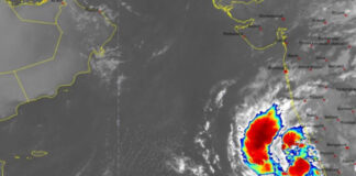 ഉഷ്ണമേഖലാ പ്രതിഭാസം ‘മാൻഡോസ്’ അറബിക്കടലിലേക്ക് നീങ്ങുന്നു