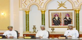 മസ്കറ്റ് ഗവർണറേറ്റിലെ വികസന പരിപാടികൾ ചർച്ച ചെയ്ത് ഗവർണറേറ്റിന്റെ വികസന സമിതി