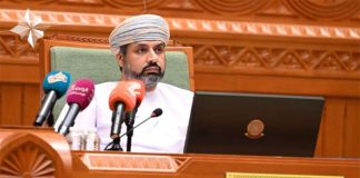 ഒമാൻ സുൽത്താനേറ്റിൽ വാരാന്ത്യ അവധിയിൽ വ്യക്തത വരുത്തി തൊഴിൽ മന്ത്രി