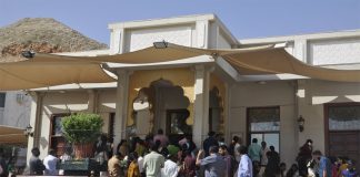 പരമ്പരാഗത വേഷത്തിൽ ഒത്തുചേരൽ : മസ്കറ്റിൽ മലയാളികളുടെ വിഷു ആഘോഷം