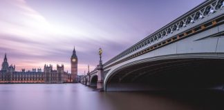 ജിസിസി രാജ്യങ്ങളിൽ നിന്നുള്ള സന്ദർശകർക്ക് പ്രവേശന ചെലവ് കുറച്ച് യു.കെ