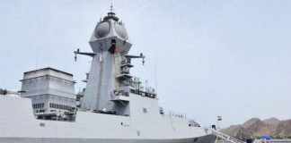 ഐഎൻഎസ് വിശാഖപട്ടണം ഒമാൻ തീരത്തെത്തി