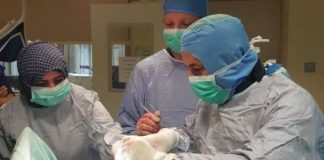 ഗർഭാവസ്ഥ ശിശുവിന് ട്യൂമർ ; വിജയകരമായി ശസ്ത്രക്രിയ നടത്തി ഒമാൻ മെഡിക്കൽ സംഘം