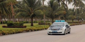 53-ാം ദേശീയ ദിനം: പാർക്കിംഗ് നിയന്ത്രണങ്ങൾ പ്രഖ്യാപിച്ച് റോയൽ ഒമാൻ പോലീസ്