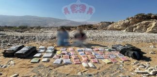 ഒമാനിൽ മയ ക്കുമരുന്ന് കടത്തിയ രണ്ട് പ്രവാസികൾ അറസ്റ്റിൽ