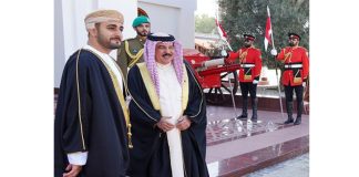 ബഹ്റൈൻ രാജാവ്, സയ്യിദ് തിയാസിൻ ബിൻ ഹൈതം അൽ സെയ്ദുമായി കൂടിക്കാഴ്ച നടത്തി