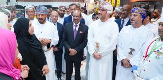 റീട്ടെയ്ൽ സേവനം വിപുലീകരിച്ച് ലുലു ; മസ്കറ്റിലും അൽ ഐനിലും പുതിയ സ്റ്റോറുകൾ തുറന്നു