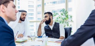 ജോലിക്ക് വൈകി എത്തുന്നതും നേരത്തെ മടങ്ങുന്നതും പോലുള്ള നിയമലംഘനങ്ങൾക്ക് കർശന നടപടികൾ സ്വീകരിക്കും; അധികൃതർ