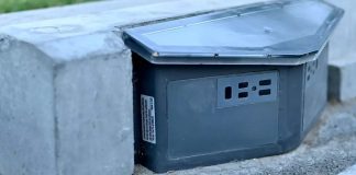 സ്വകാര്യ മേഖലയുമായി സഹകരണം; സ്മാർട്ട് പാർക്കിംഗ് സെൻസറുകൾ സ്ഥാപിച്ച് മസ്കത്ത് മുനിസിപ്പാലിറ്റി