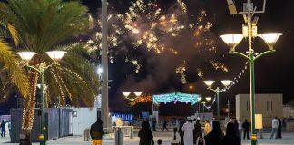 മസ്കത്ത് നൈറ്റ്സ് ഫെസ്റ്റിവൽ ഫെബ്രുവരി ഒന്ന് വരെ തുടരാൻ തീരുമാനം; ഓരോ ദിവസവും സന്ദർശനത്തിനെത്തുന്നത് ആയിരക്കണക്കിനാളുകൾ