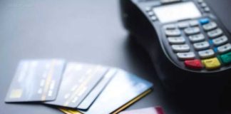 വ്യക്തിഗത അക്കൗണ്ട് ട്രാൻസ്ഫർ; ഉപഭോക്താകൾക്ക് മുന്നറിയിപ്പുമായി ഒമാൻ വാണിജ്യ മന്ത്രാലയം