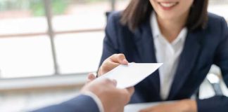 വേതന സംരക്ഷണ സംവിധാനത്തിൽ വീഴ്ച വരുത്തരുത്; കമ്പനികൾക്ക് നിർദ്ദേശവുമായി ഒമാൻ