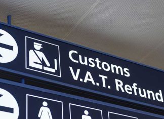 വിനോദ സഞ്ചാരികൾക്ക് വാറ്റ് റീഫണ്ട്; പദ്ധതി പ്രഖ്യാപിച്ച് ഒമാൻ ടാക്സ് അതോറിറ്റി