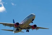 ജോലി ഉപേക്ഷിക്കൽ; തൊഴിലുടമകൾക്ക് ടിക്കറ്റ് നിക്ഷേപം തിരിച്ചുപിടിക്കാൻ അനുമതി നൽകി ഒമാൻ