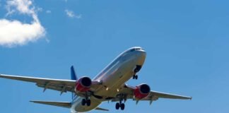 ജോലി ഉപേക്ഷിക്കൽ; തൊഴിലുടമകൾക്ക് ടിക്കറ്റ് നിക്ഷേപം തിരിച്ചുപിടിക്കാൻ അനുമതി നൽകി ഒമാൻ